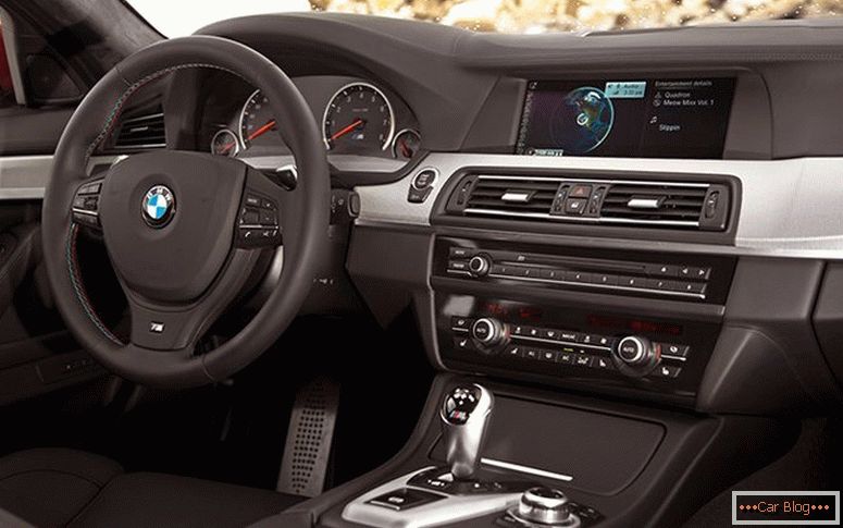 BMW-m5-f10 салон