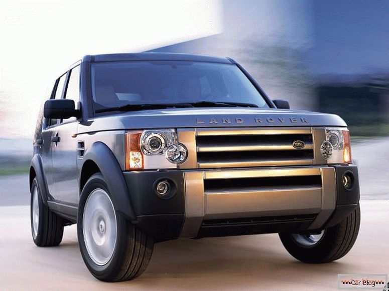 Land Rover Discovery 3 вид