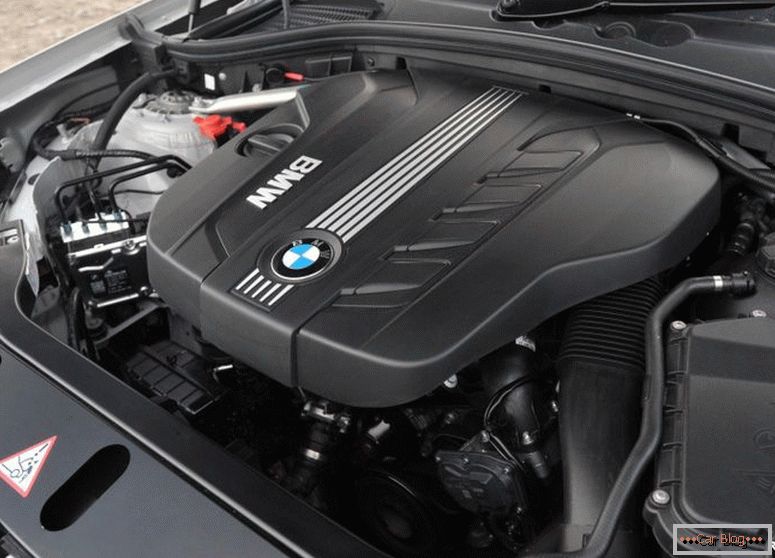 Дизелов двигател BMW X3 снимка