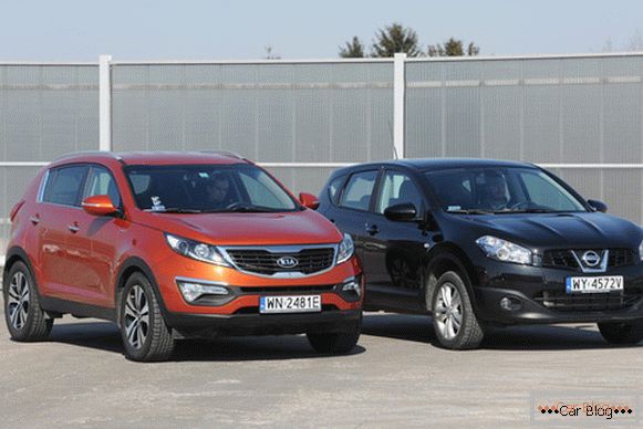 Сравнение на двама конкуренти на пазара на продажбите: Kia Sportage и Nissan Qashqai