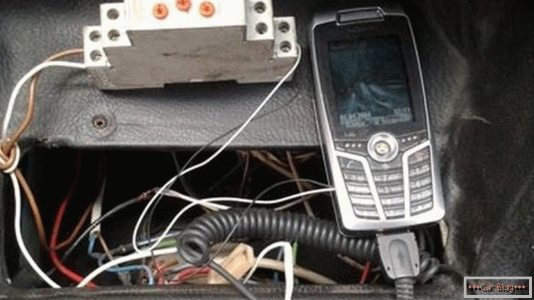 GSM алармена система за автомобил