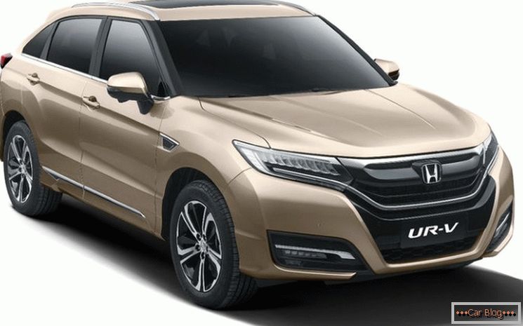 Китайские партнеры Хонды выпустили клон кроссовера Хонда Анчир - Honda UR-In