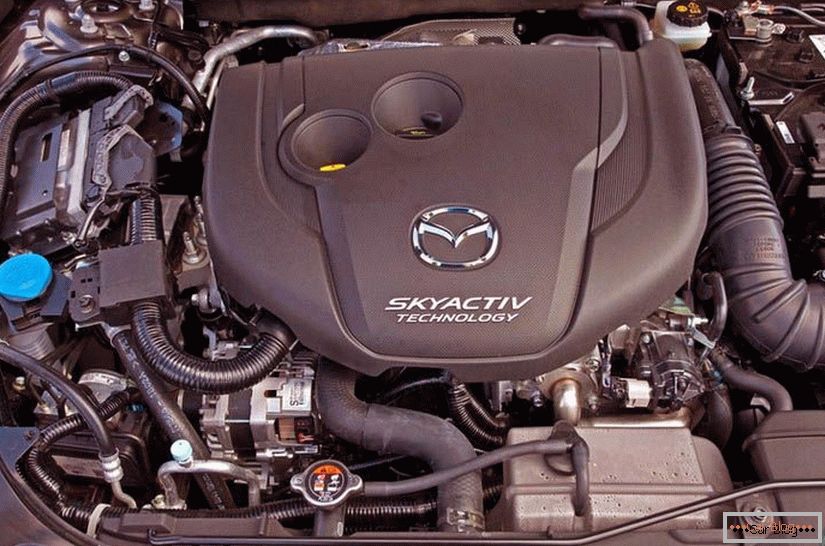 нов двигател на Mazda 3