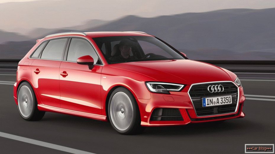 Немцы назвали цену рестайлинговой Audi A3 в рублях
