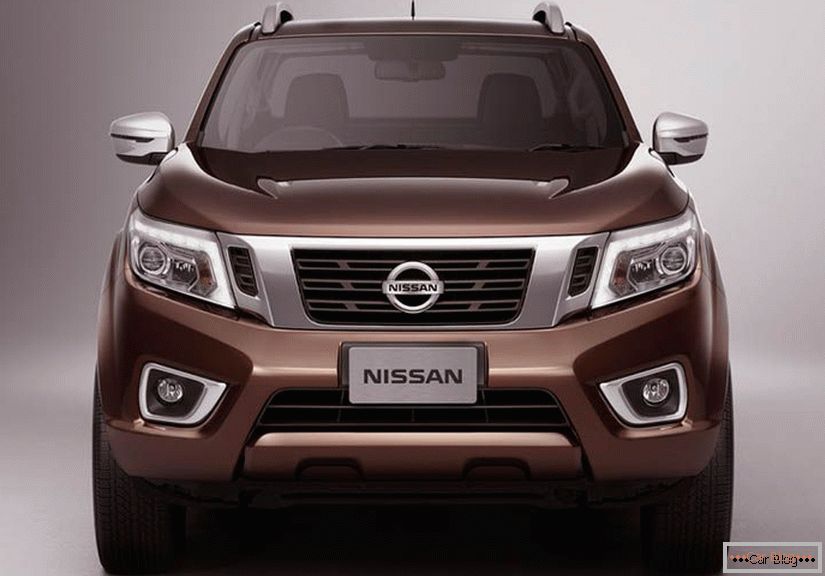 Nissan Navara 2015 нов