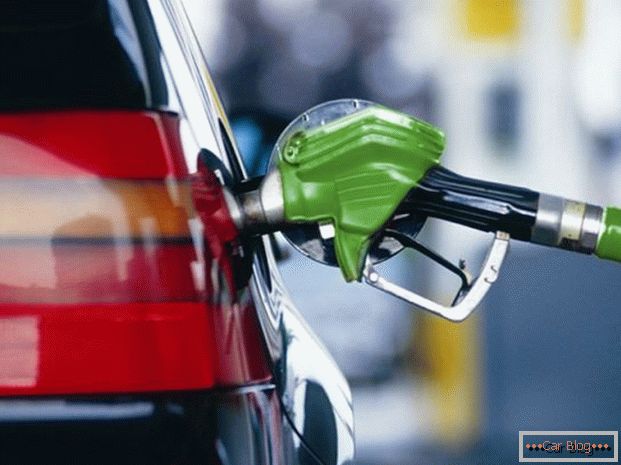 Много е важно да се използва качествено гориво за автомобила.