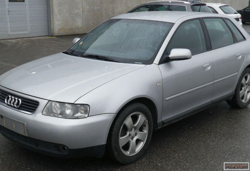 Audi A 2000 года