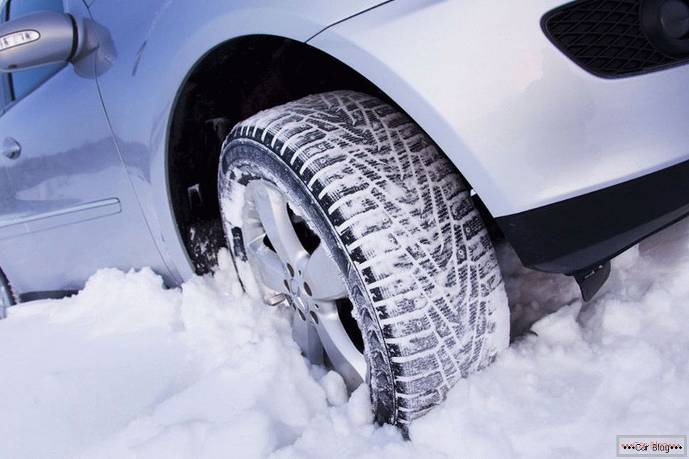 Зимни гуми за автомобили