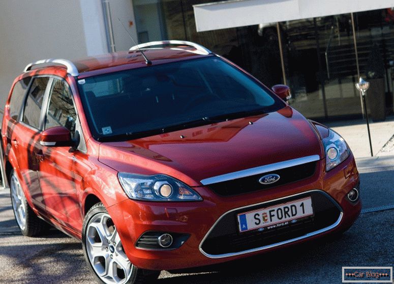 Ford Focus 2 реставрира автомобила 2014