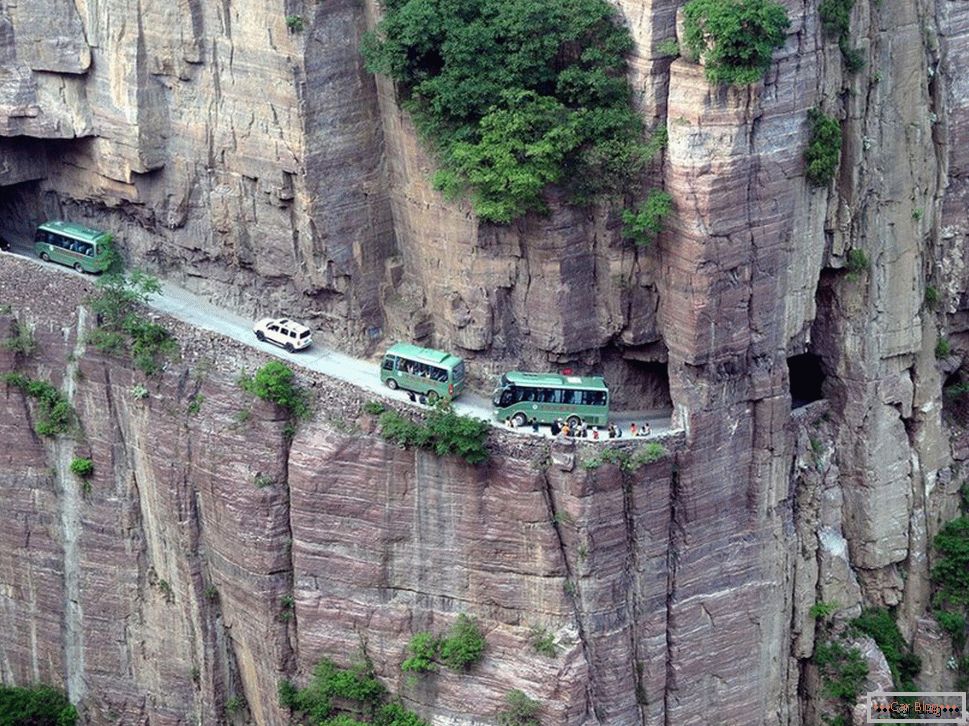 Тунел Guoliang в Китай