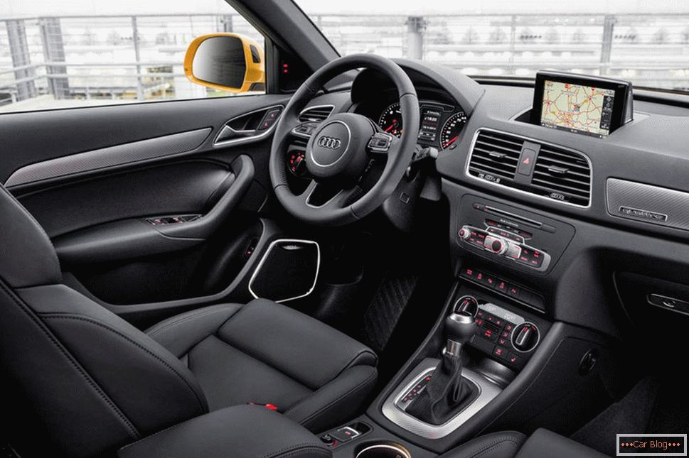 Интериорът на Audi Q3
